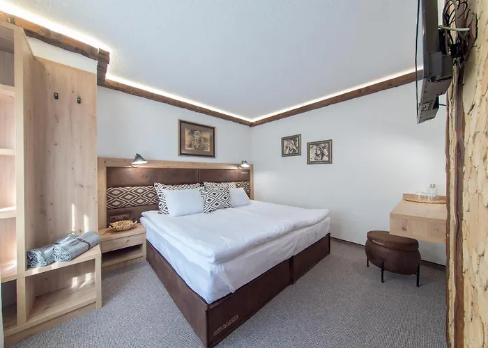 Hotel българче - ресторант *