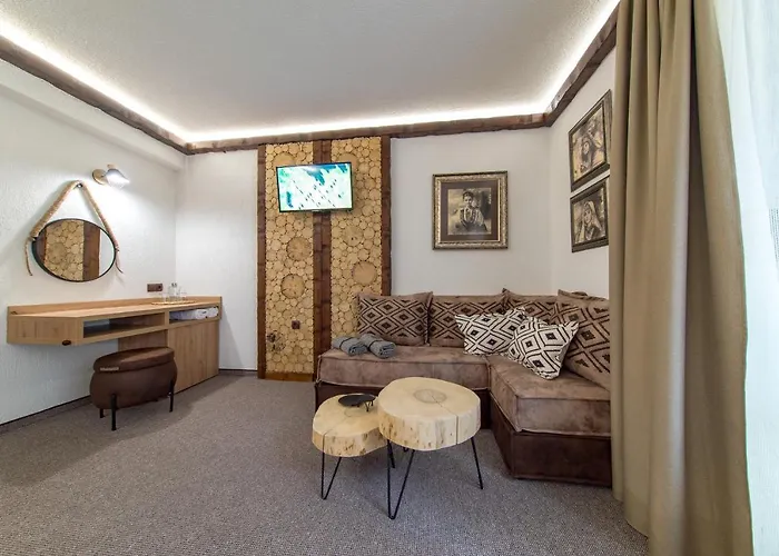 酒店 българче - ресторант 斯莫梁